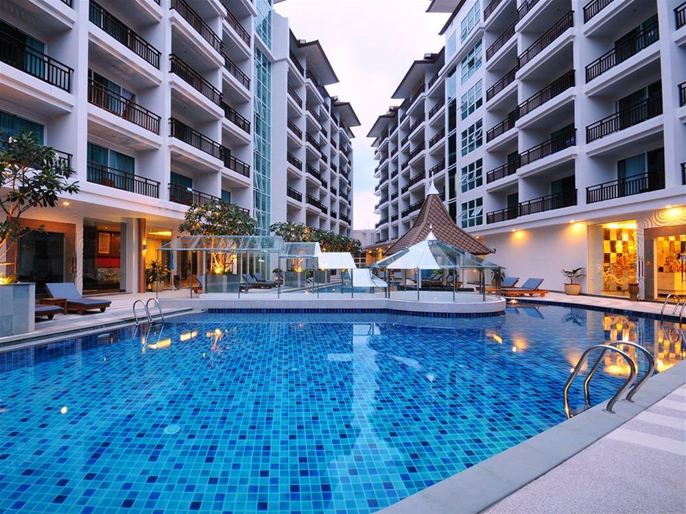 Crystal Palace Pattaya