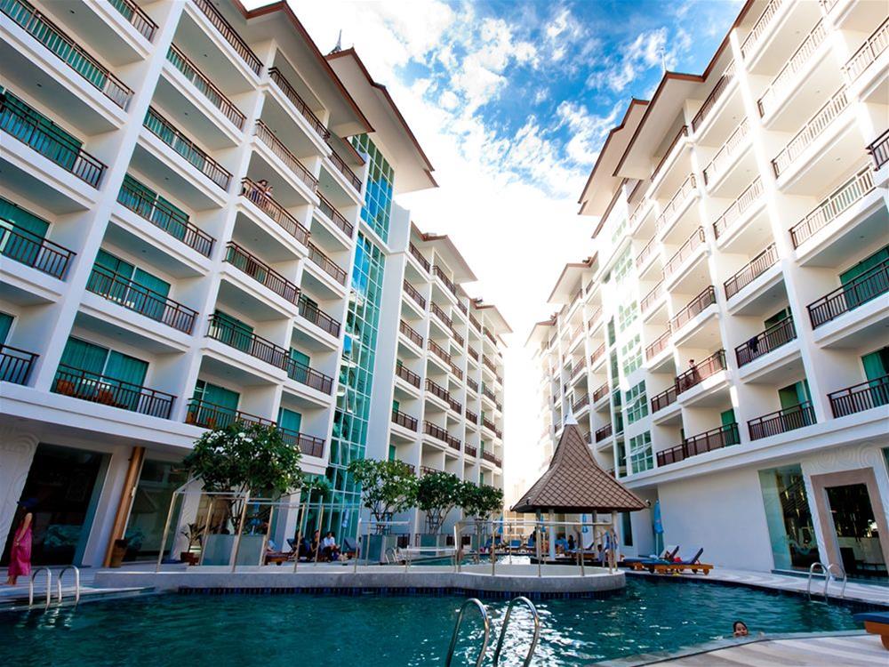 Crystal Palace Pattaya