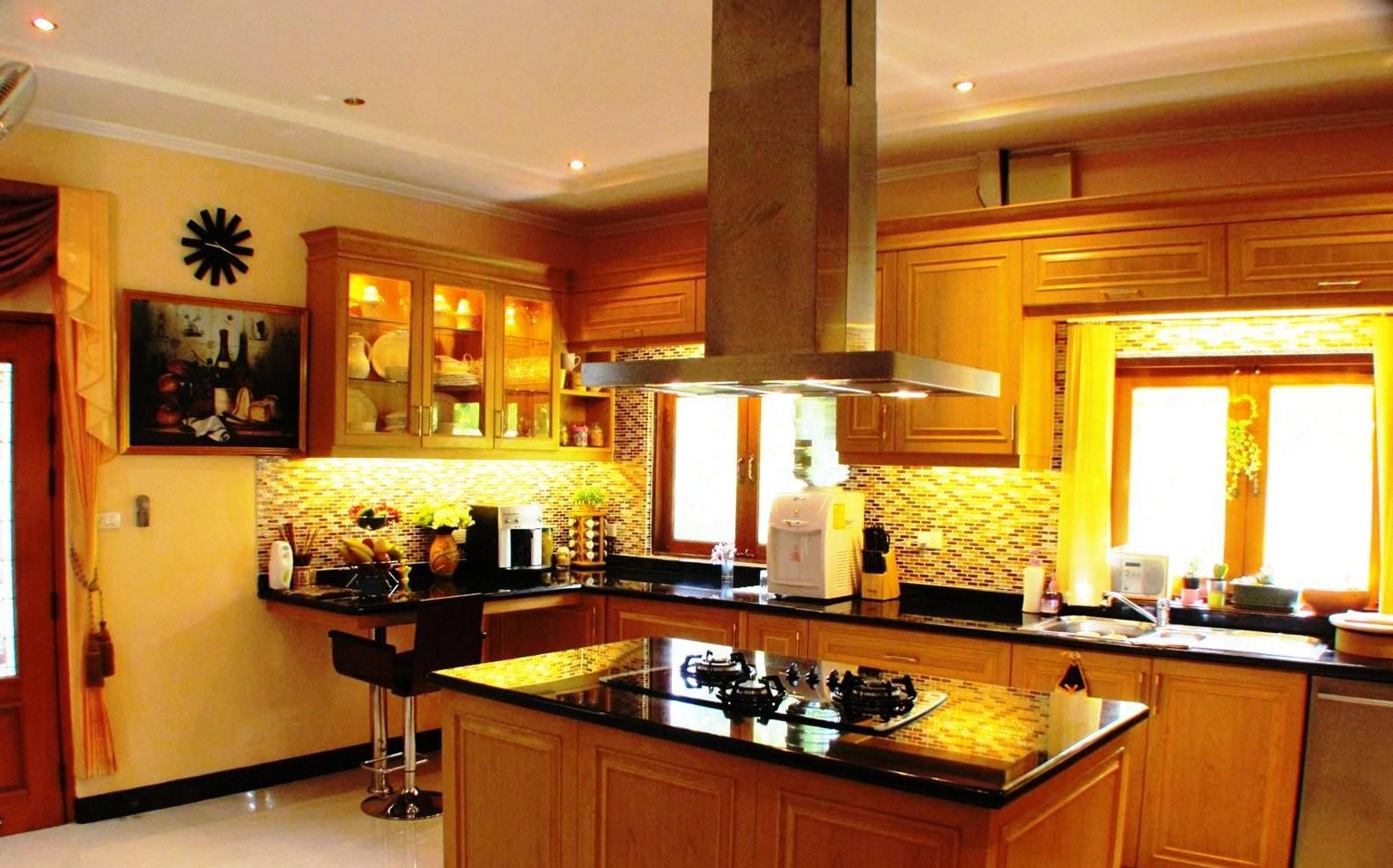 Luxury Holiday Villa Paradise