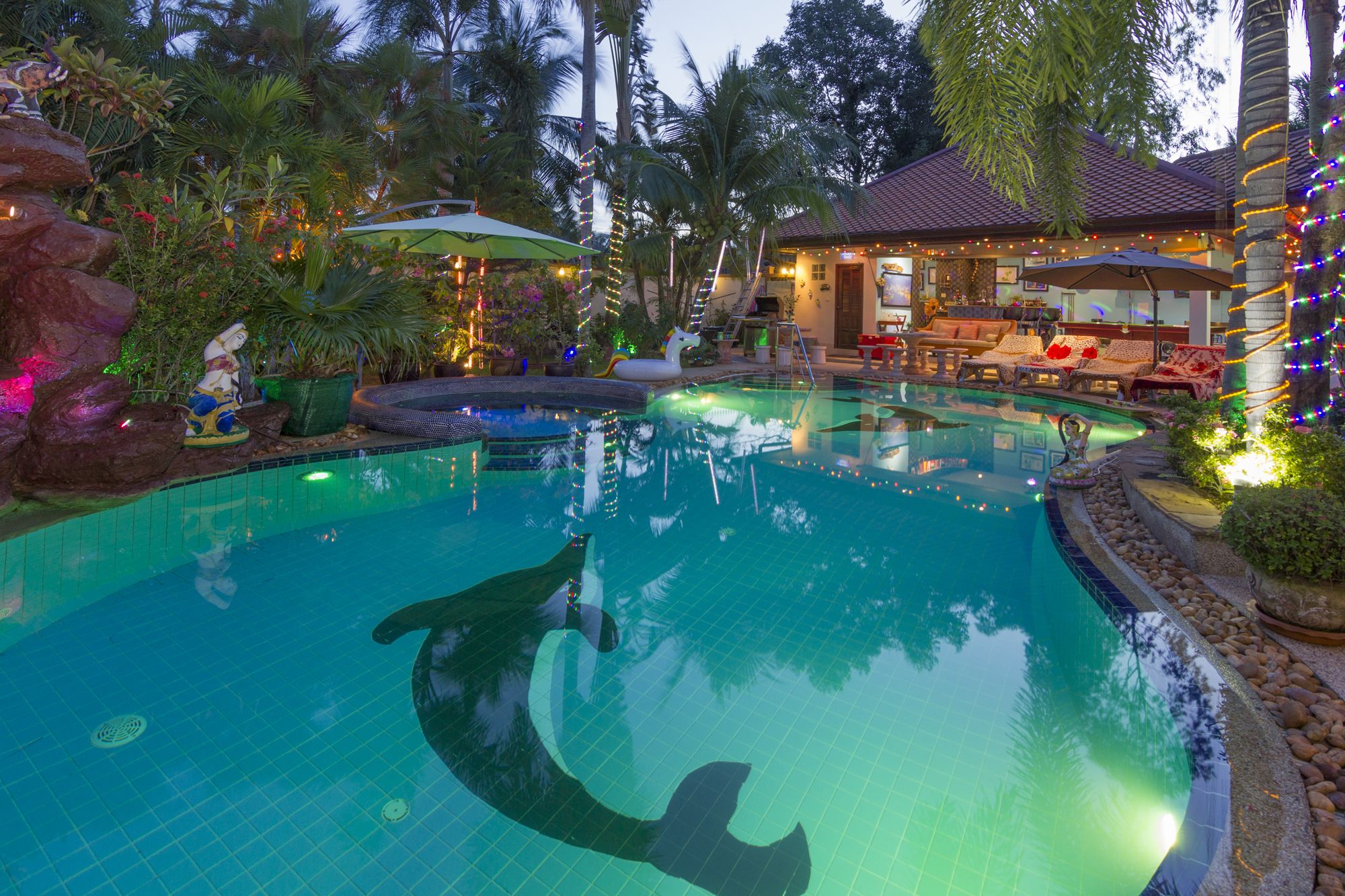 Luxury Holiday Villa Paradise