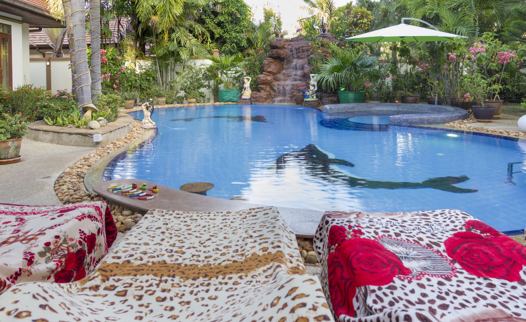 Luxury Holiday Villa Paradise