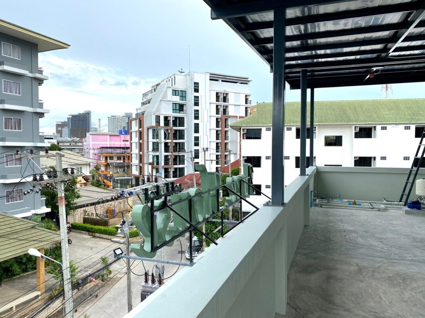 Aree House Poshtel