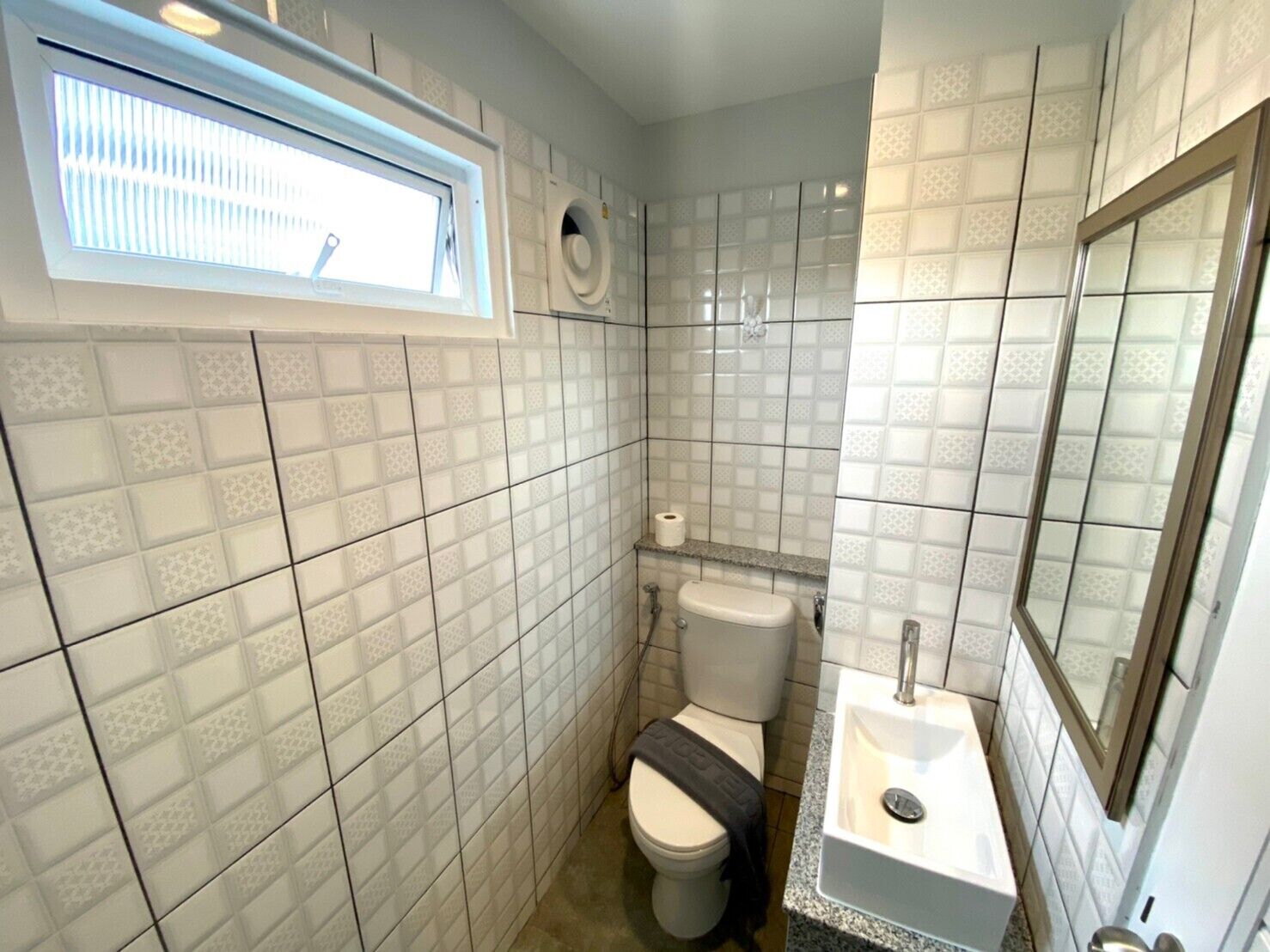 Aree House Poshtel