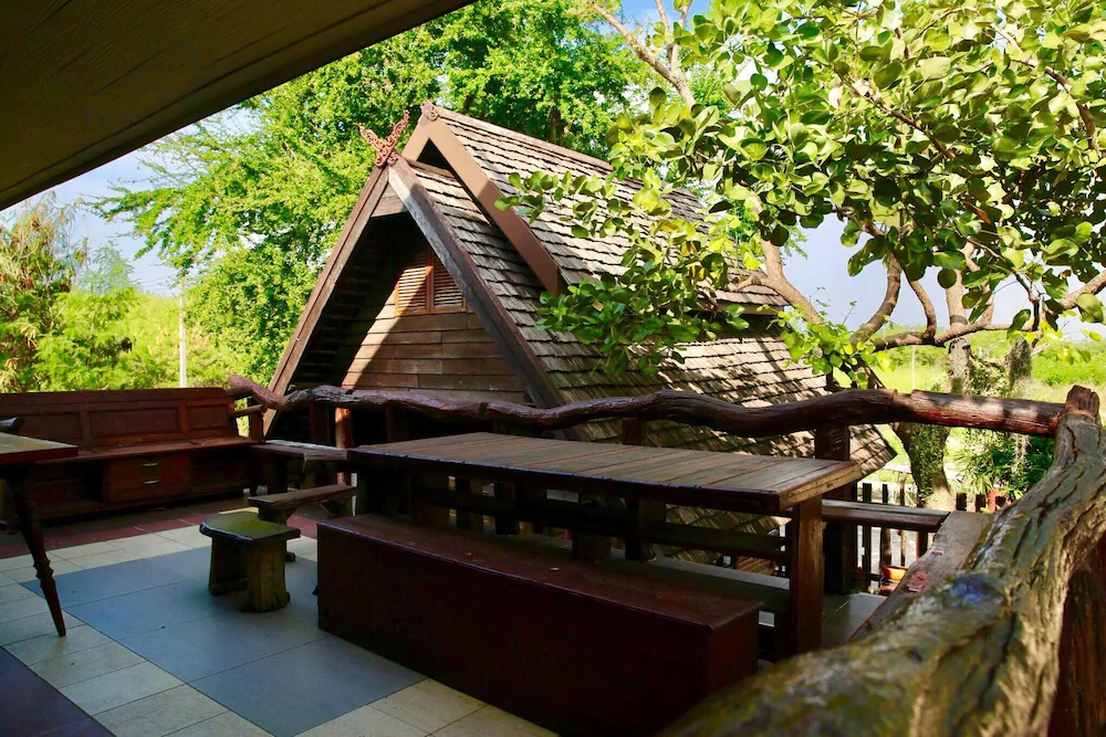 Baanlanna Resort