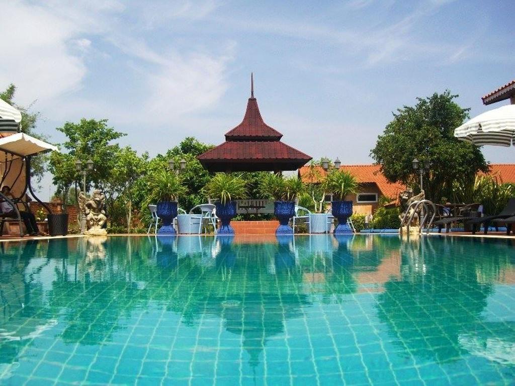 Pictory Garden Resort