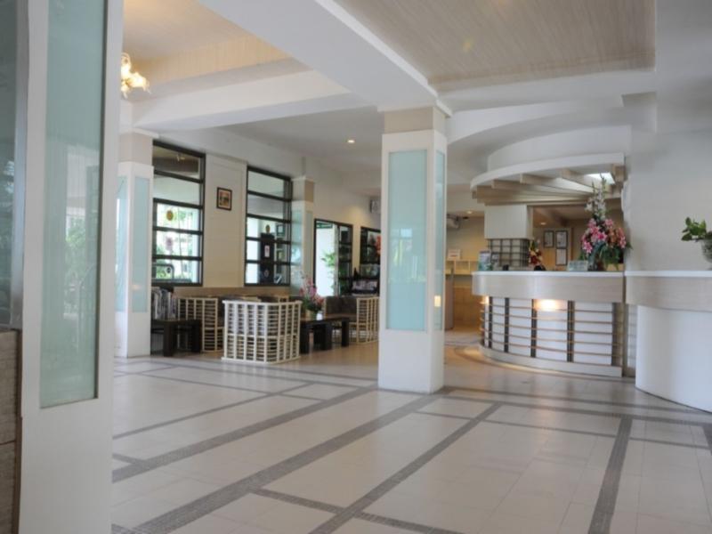 Bangsaen Villa Hotel