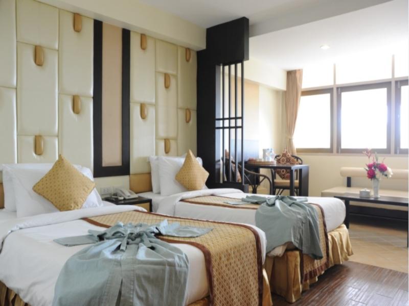 Bangsaen Villa Hotel