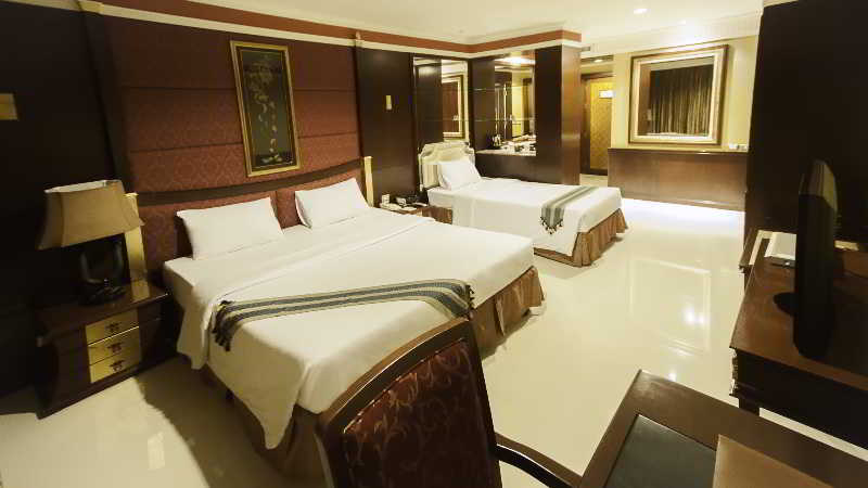 Fairtex Sports Club & Hotel