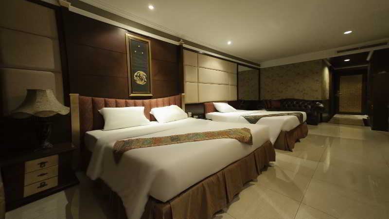 Fairtex Sports Club & Hotel