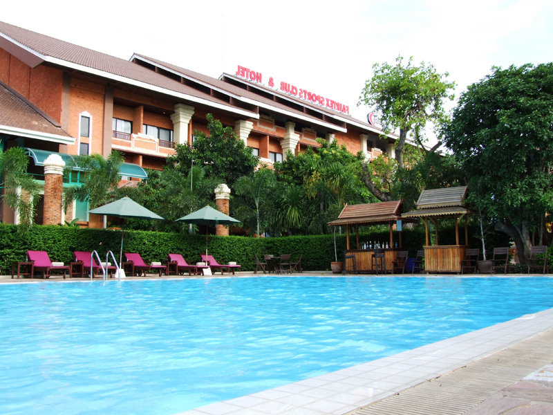 Fairtex Sports Club & Hotel