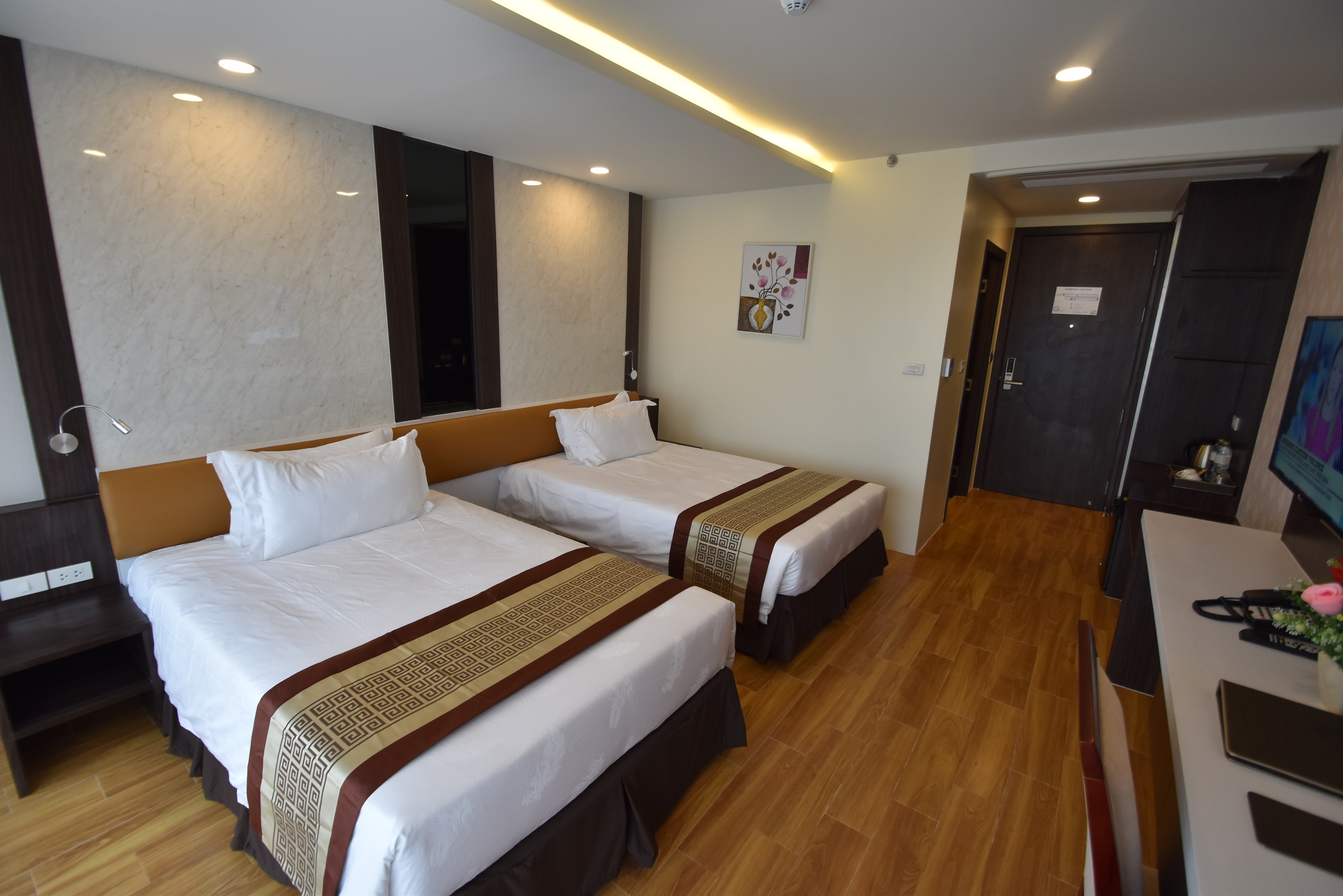 Golden Jomtien Beach Hotel