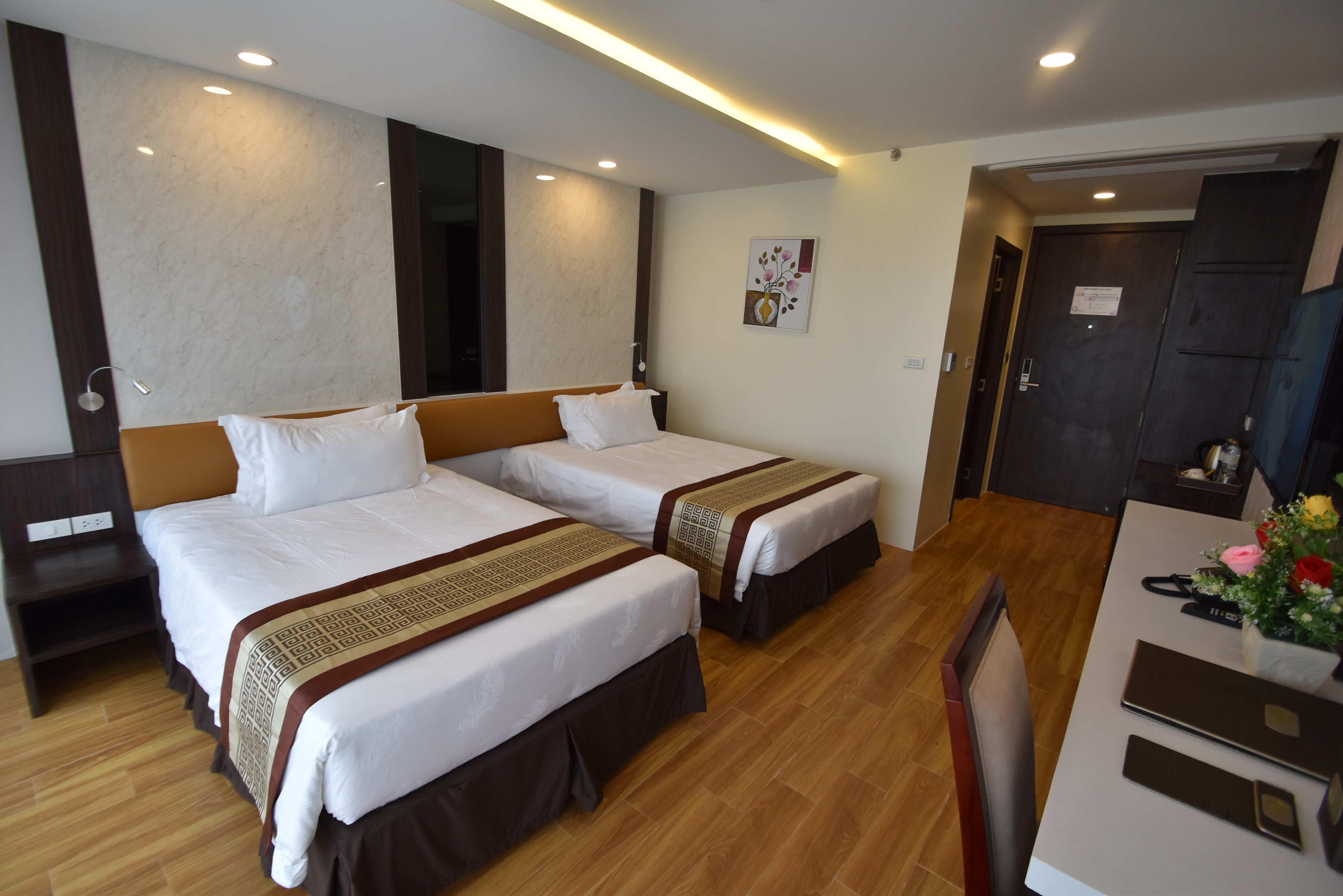 Golden Jomtien Beach Hotel