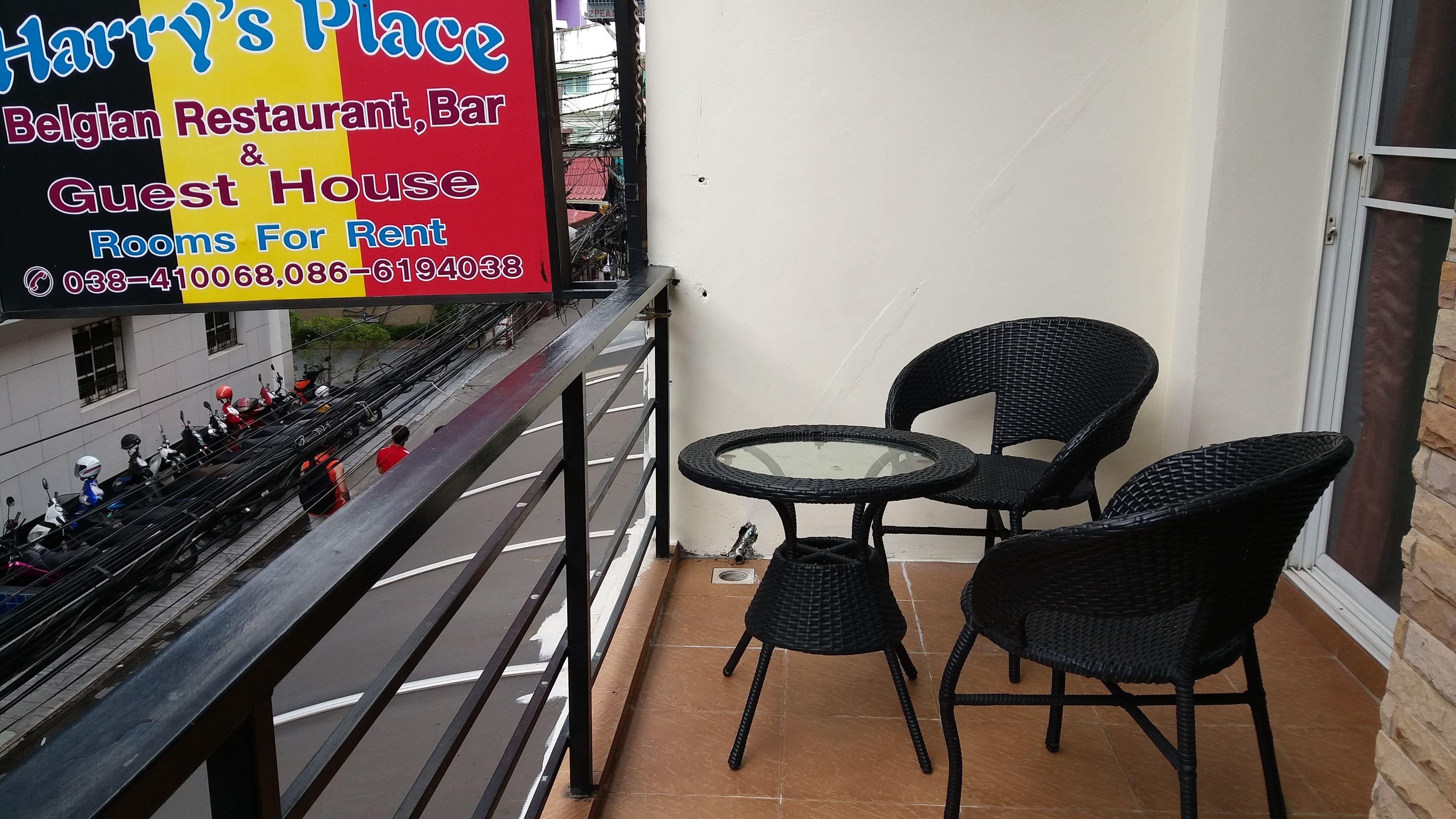 Harry's Place