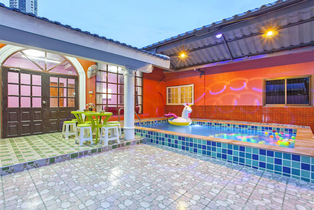 Baan Talay Home