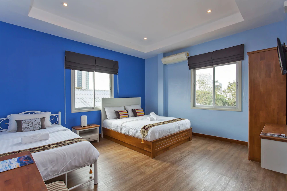 Baan Talay Home