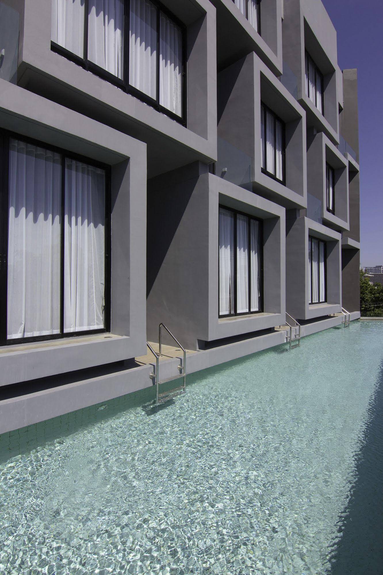 Kalm Bangsaen Hotel
