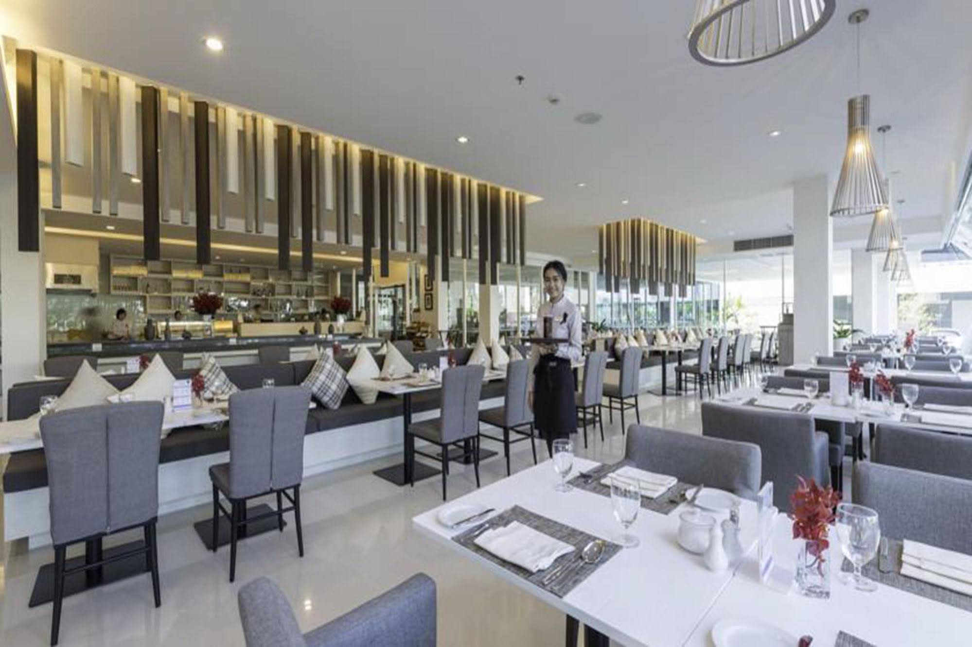 Kantary Hotel And Serviced Apartment, Amata Bangpakong