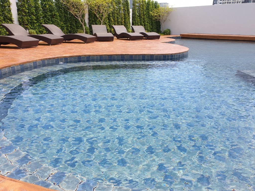 Oakwood Hotel Journeyhub Pattaya