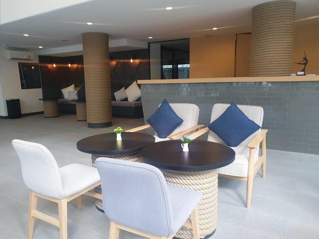 Oakwood Hotel Journeyhub Pattaya