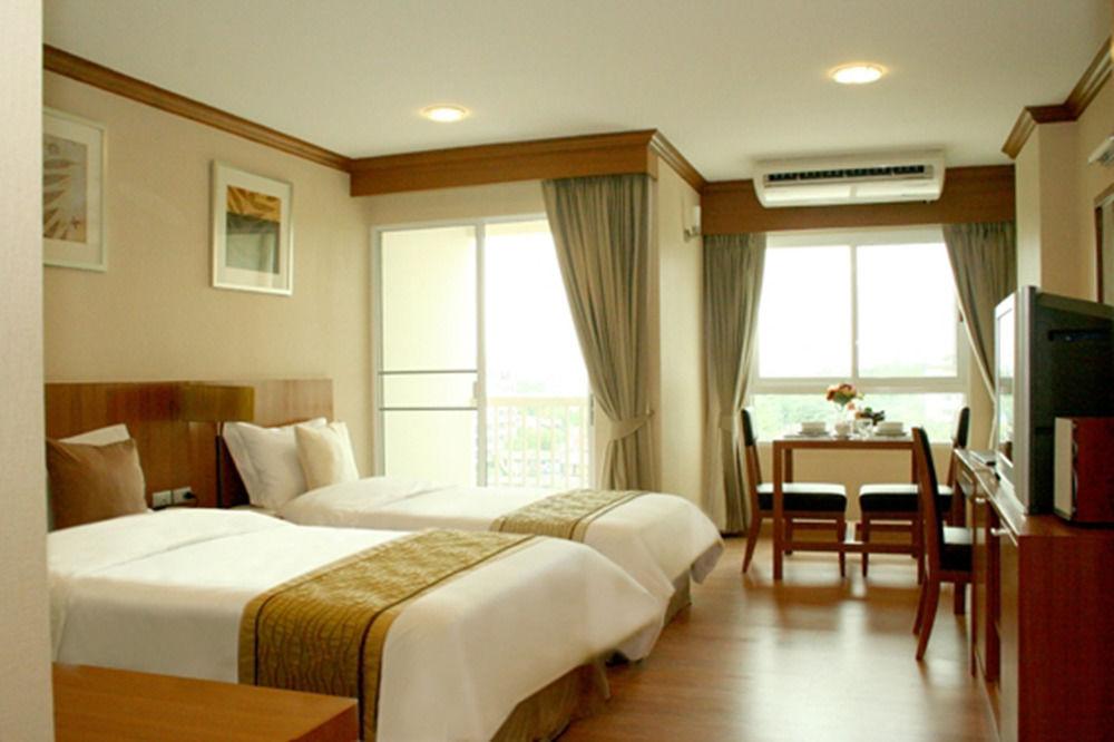 Pacific Park Hotel & Residence & Place
