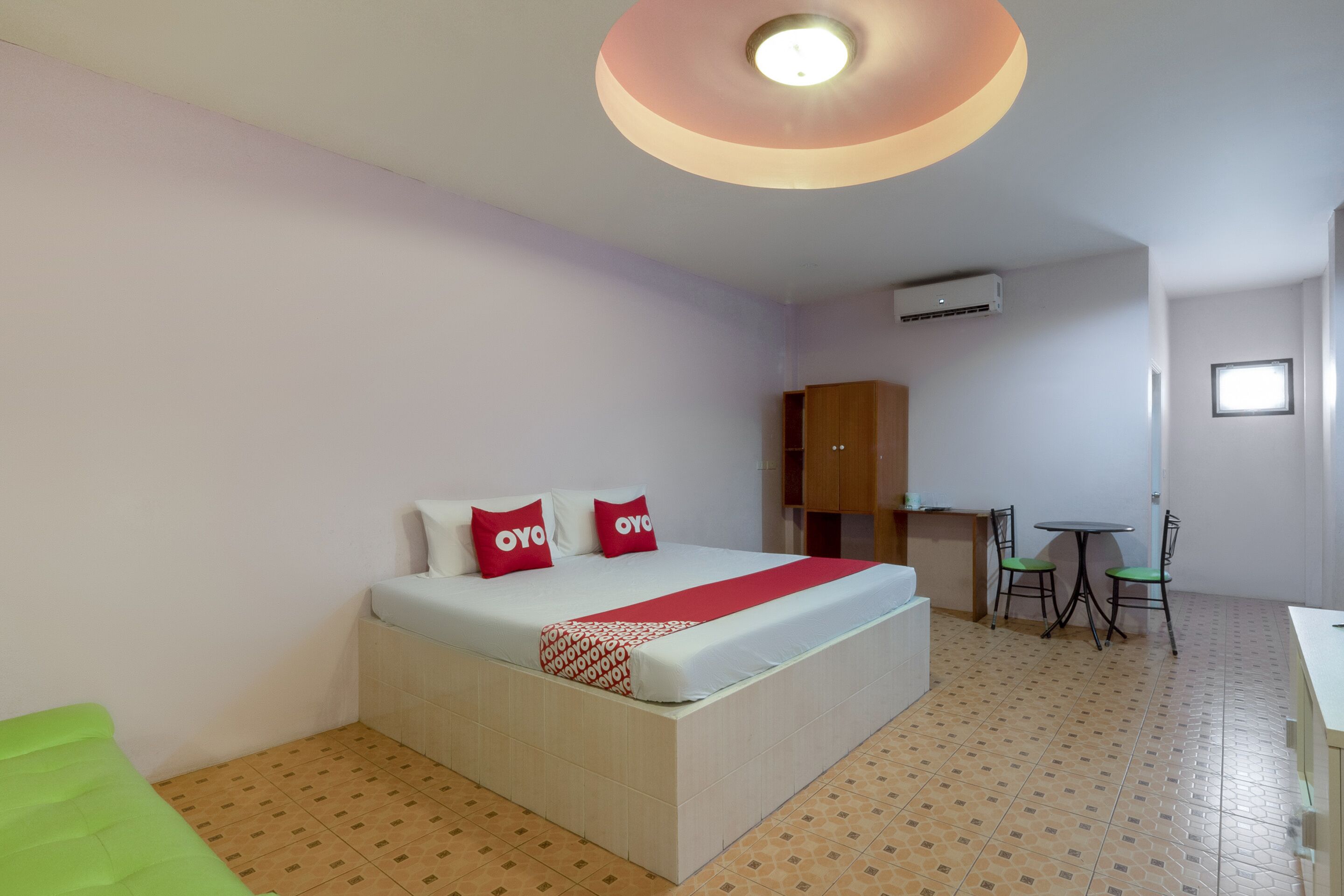 Paradise Resort by OYO Rooms