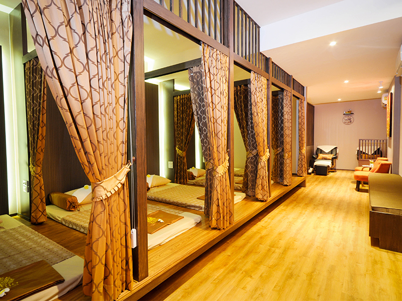 Phanhin Regent Executive Residence