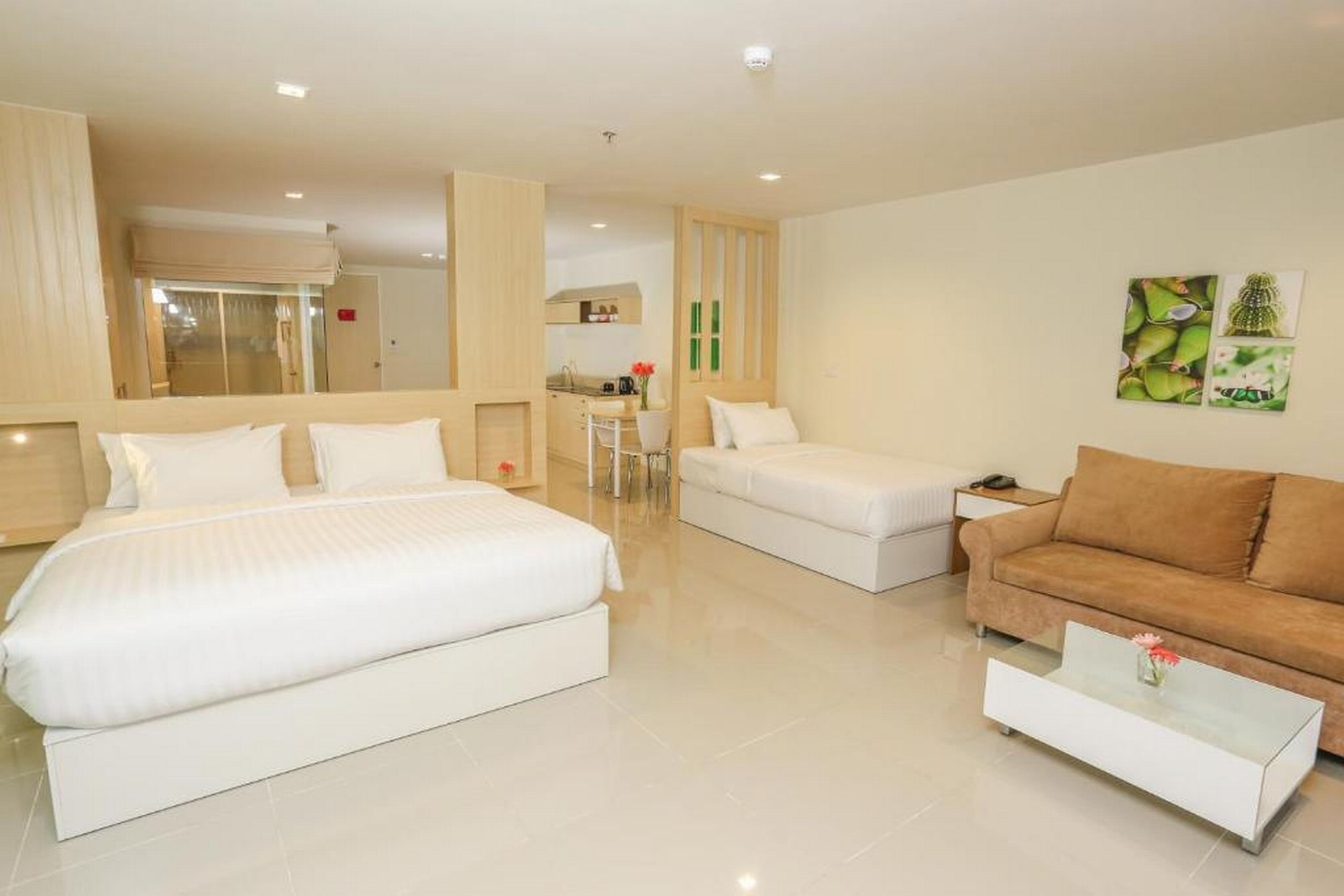 R-Con Rest Sea Jomtien Hotel