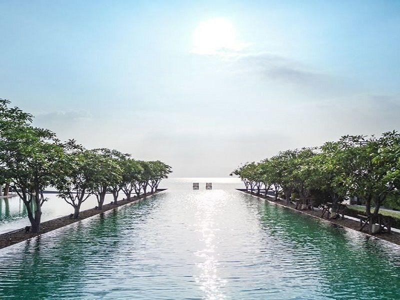 Reflection Jomtien Beach Pattaya Condo by Dome