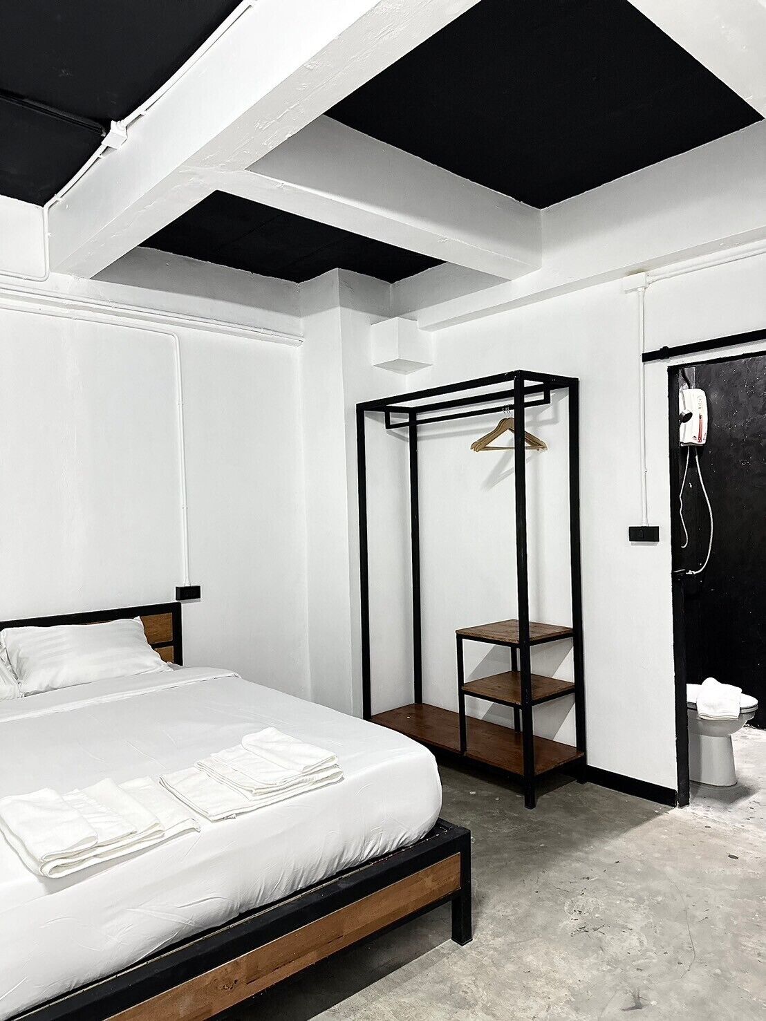 Sleep Owl Jomtien