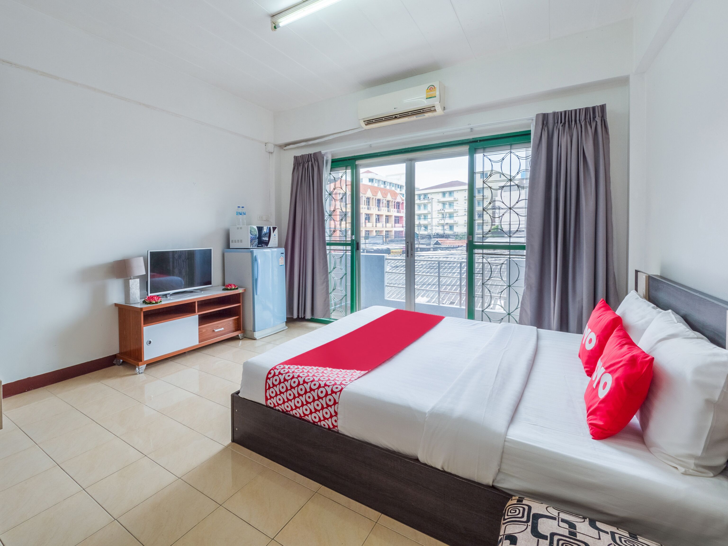 Spice Guest House By OYO Rooms