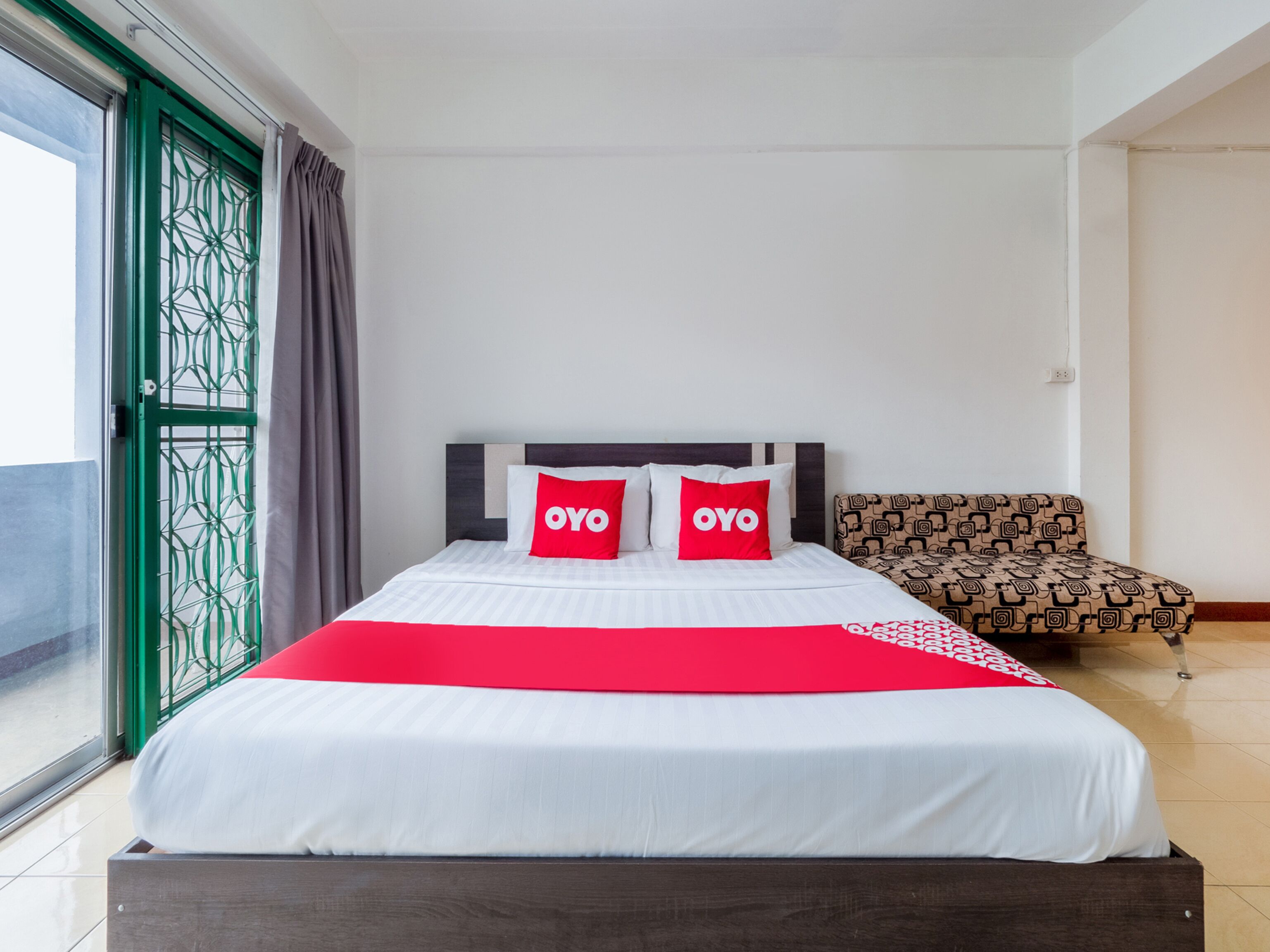 Spice Guest House By OYO Rooms