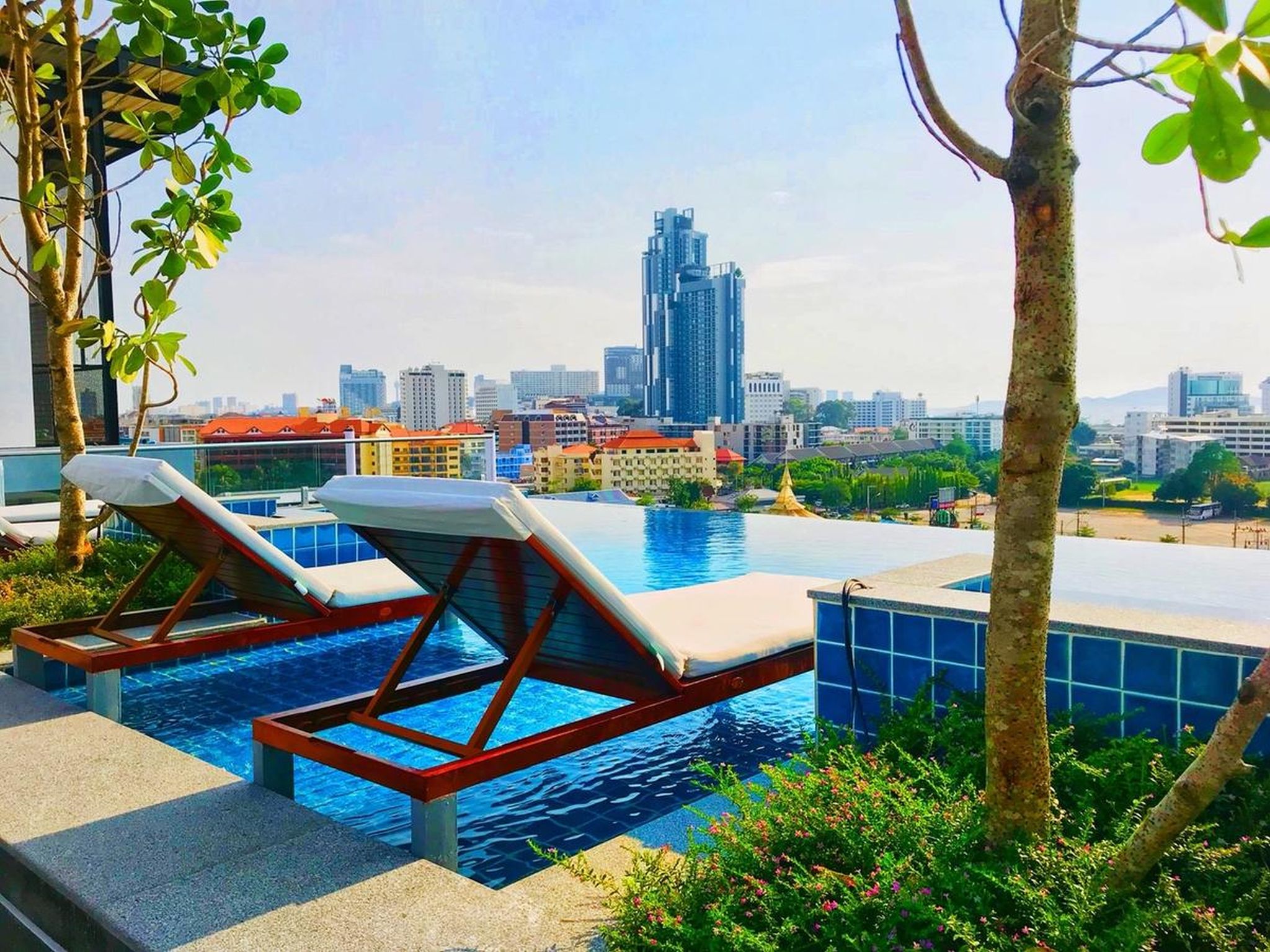 T Pattaya Hotel