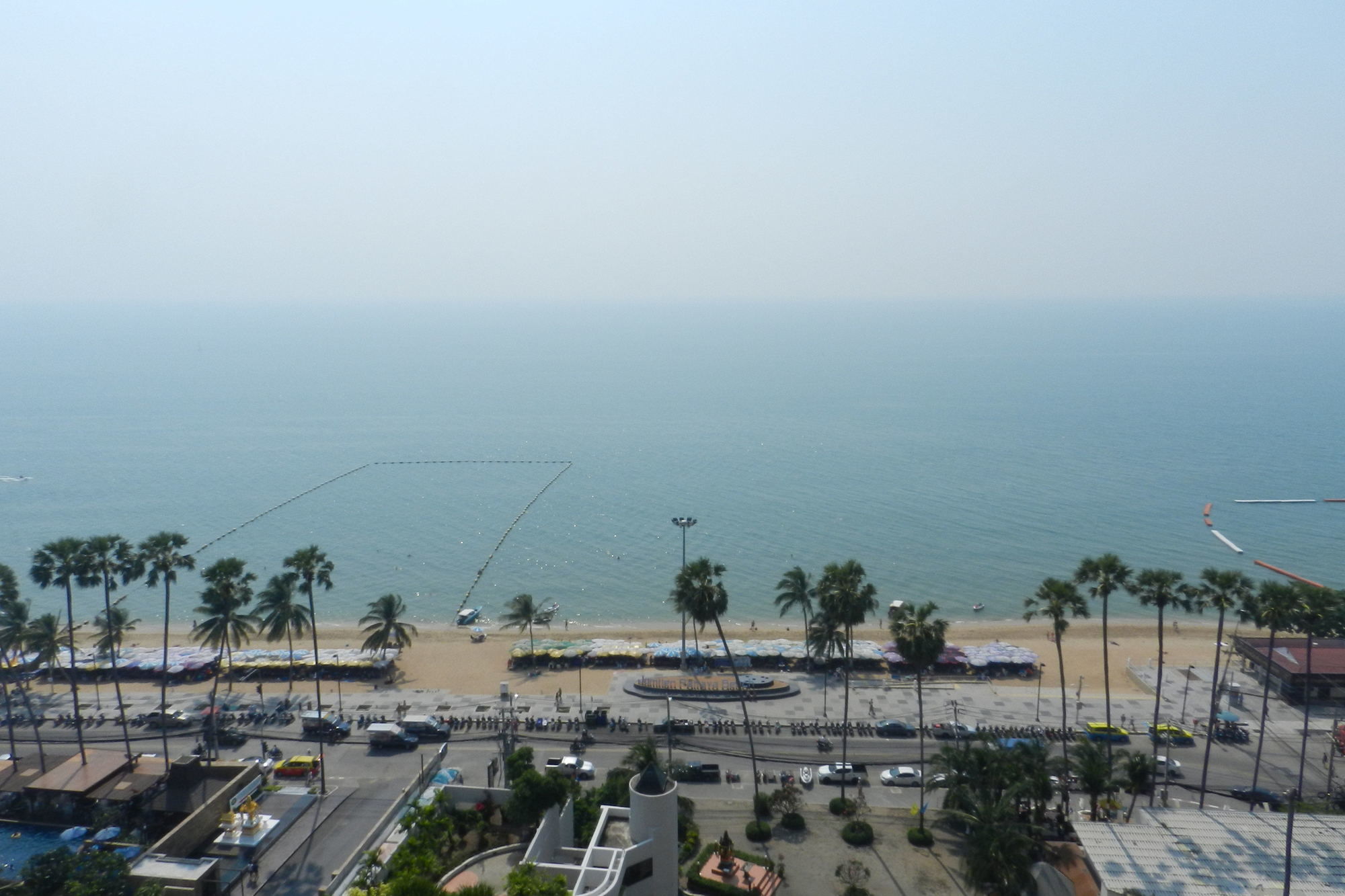 Jomtien Plaza Condotel