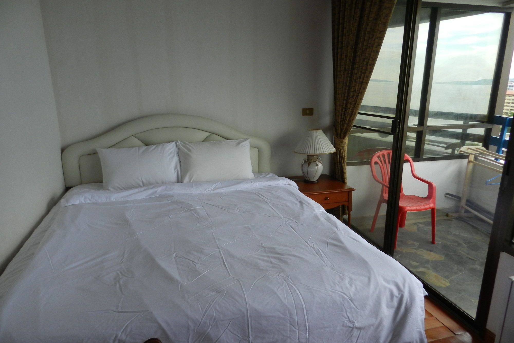 Jomtien Plaza Condotel