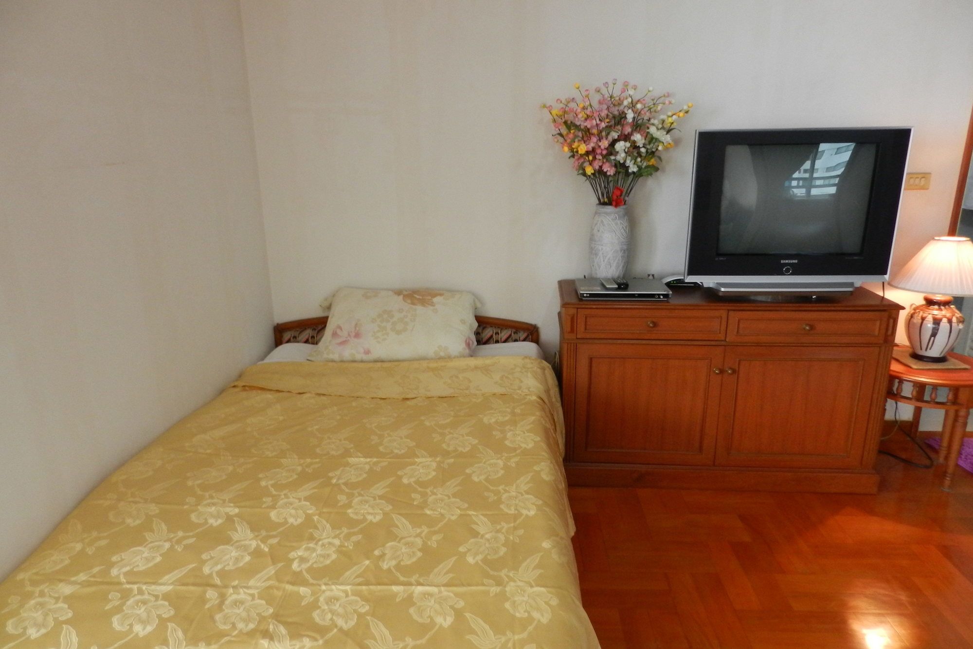 Jomtien Plaza Condotel