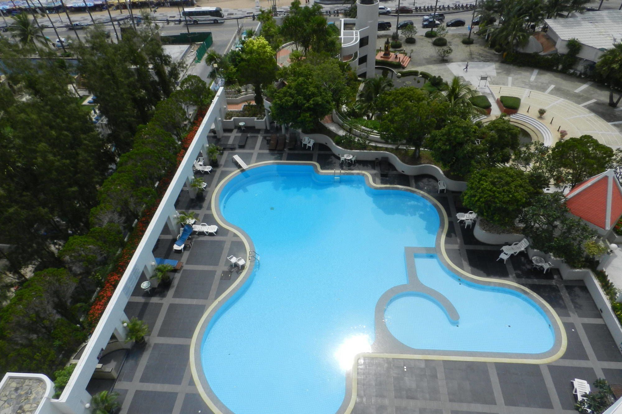 Jomtien Plaza Condotel