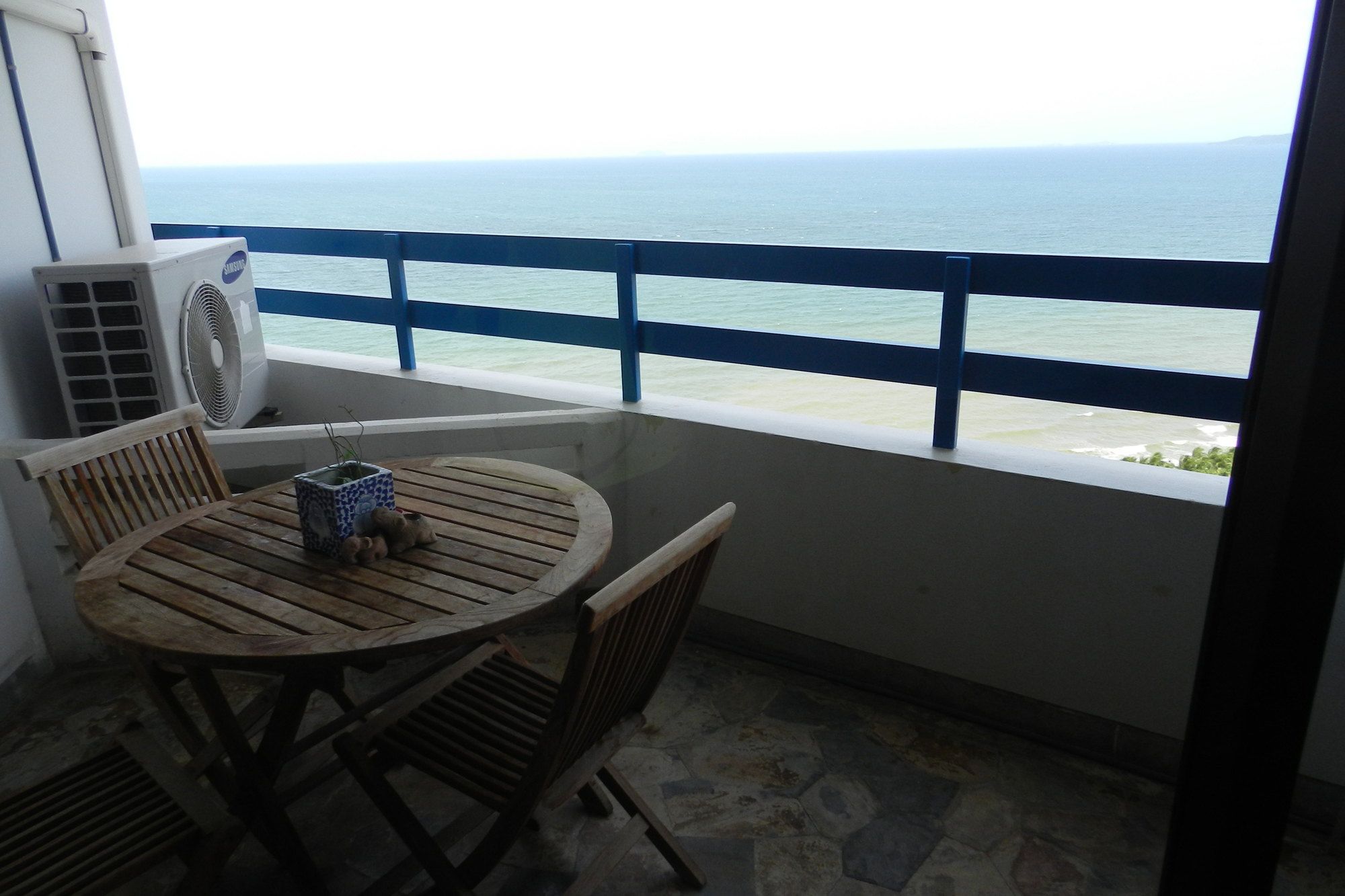 Jomtien Plaza Condotel