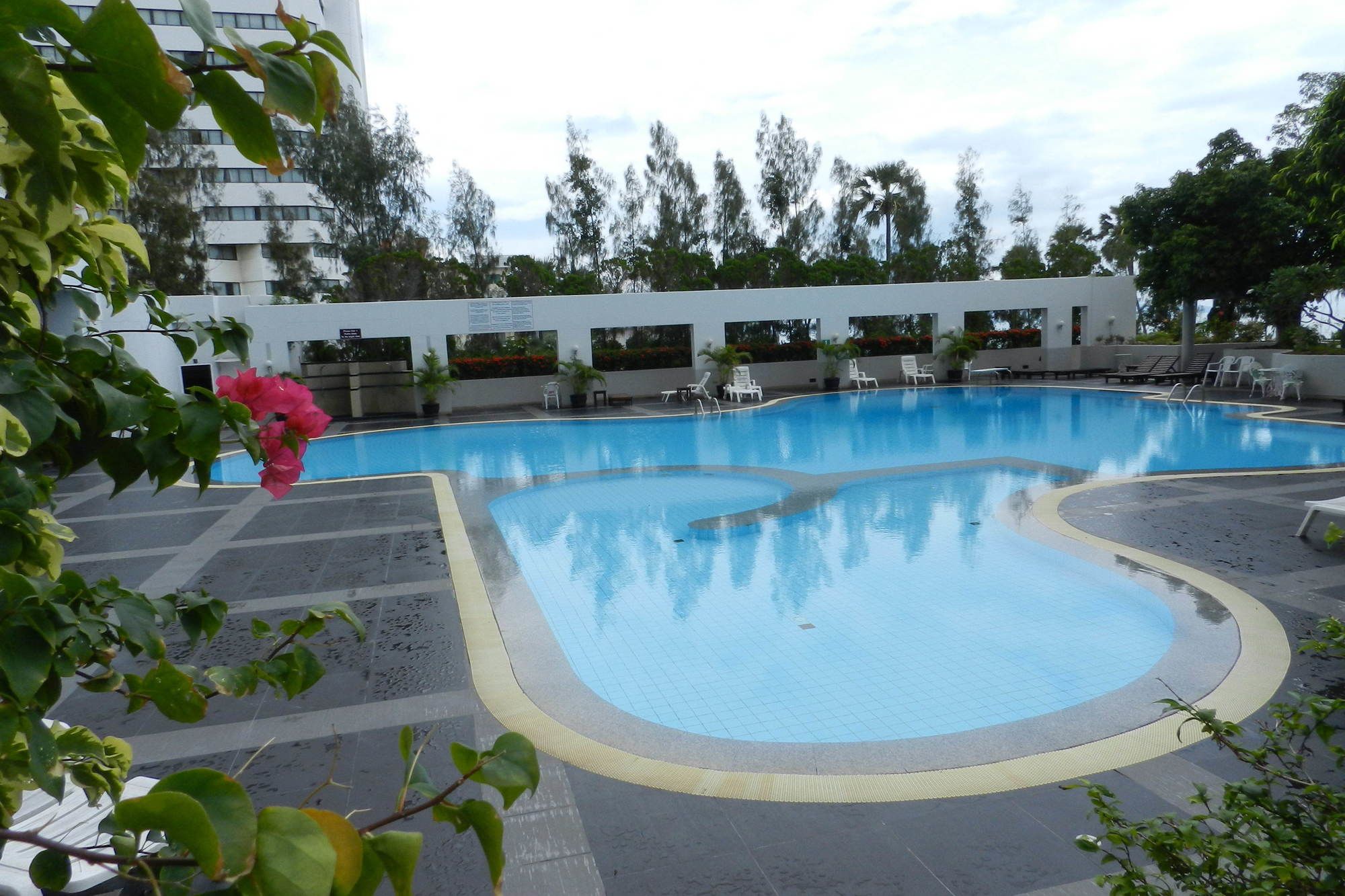 Jomtien Plaza Condotel