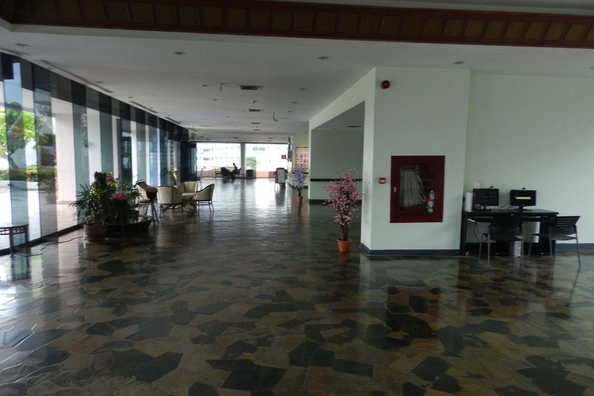 Jomtien Plaza Condotel
