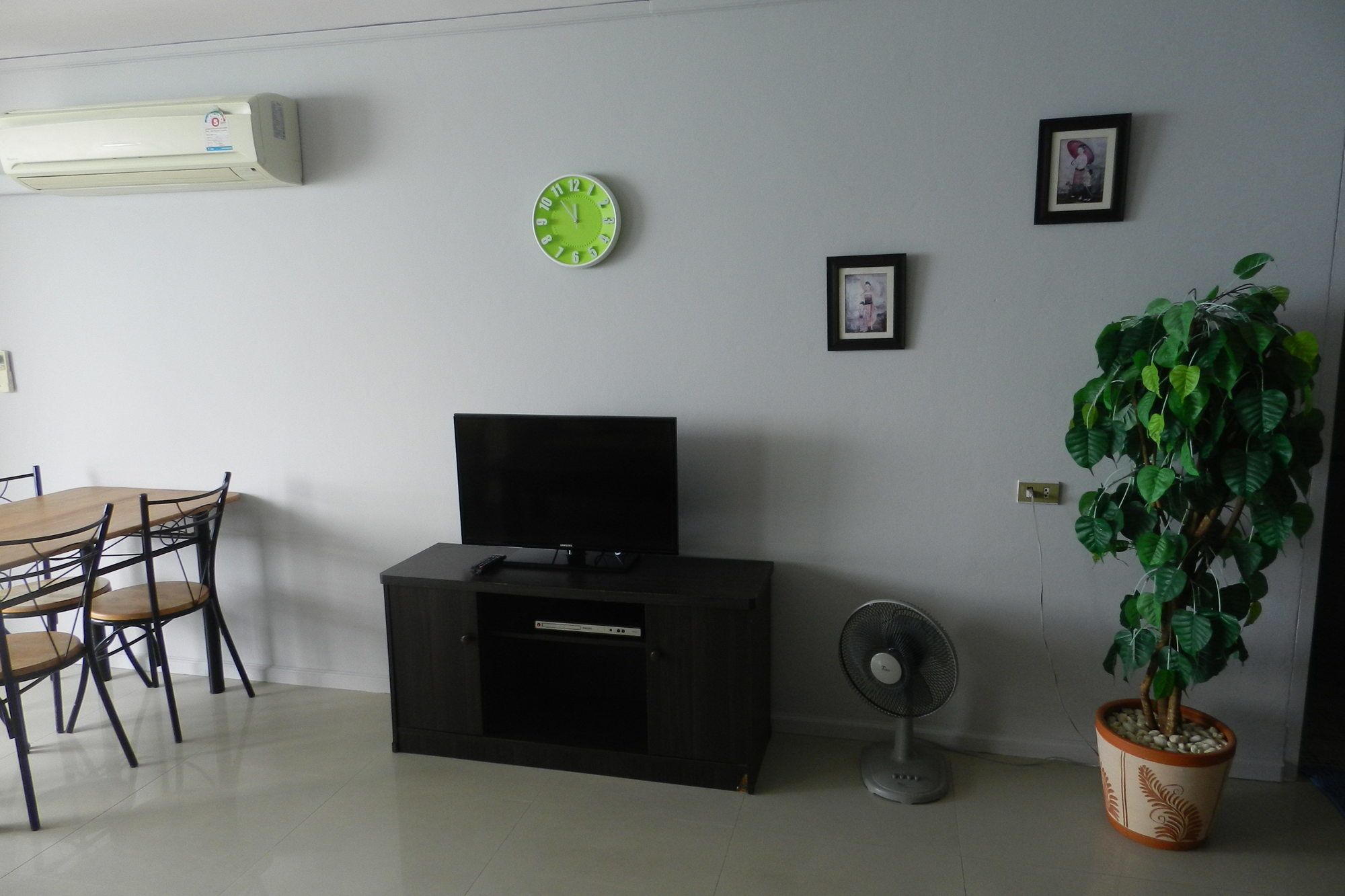 Jomtien Plaza Condotel