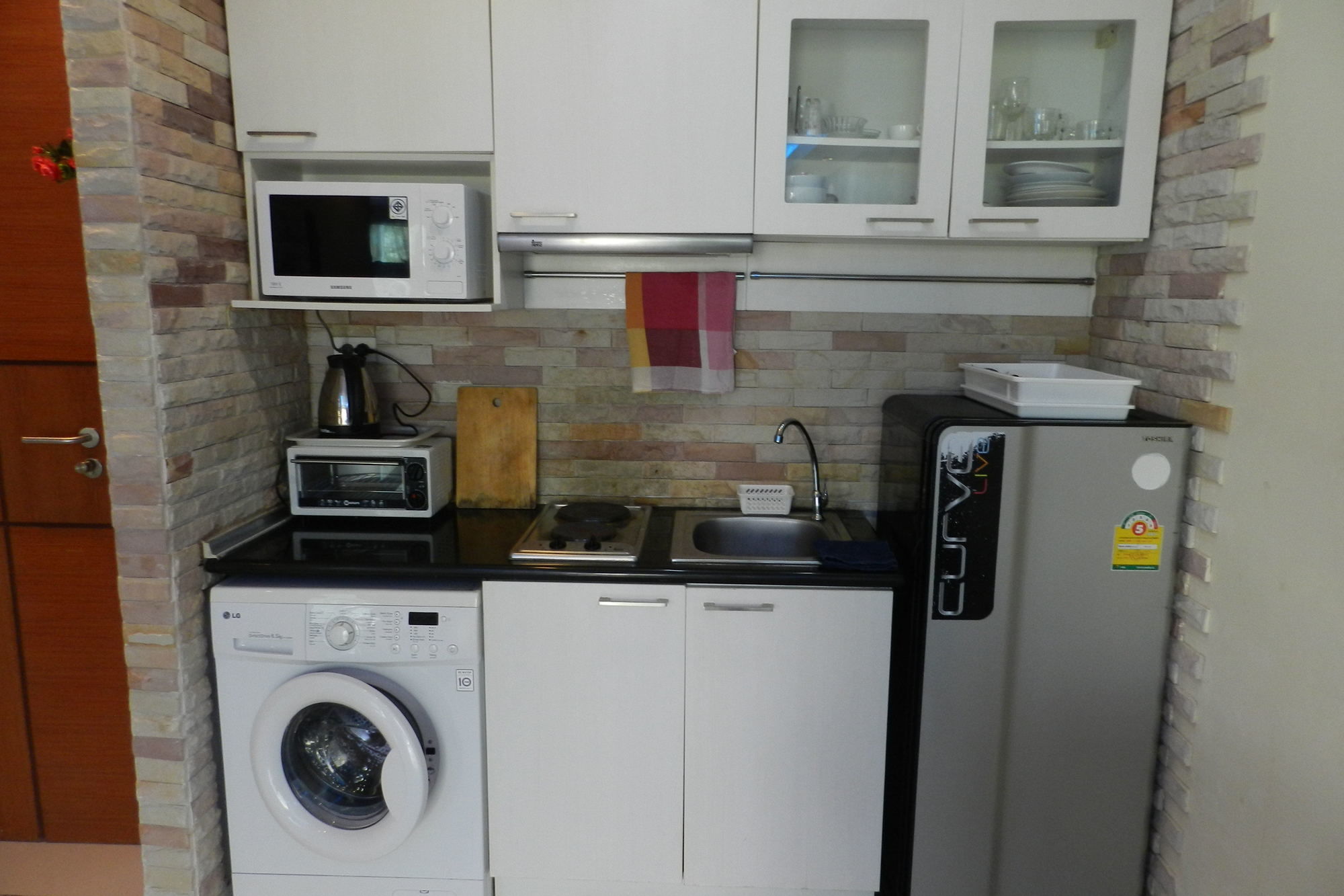 Apartments Alex Group Neocondo Pattaya