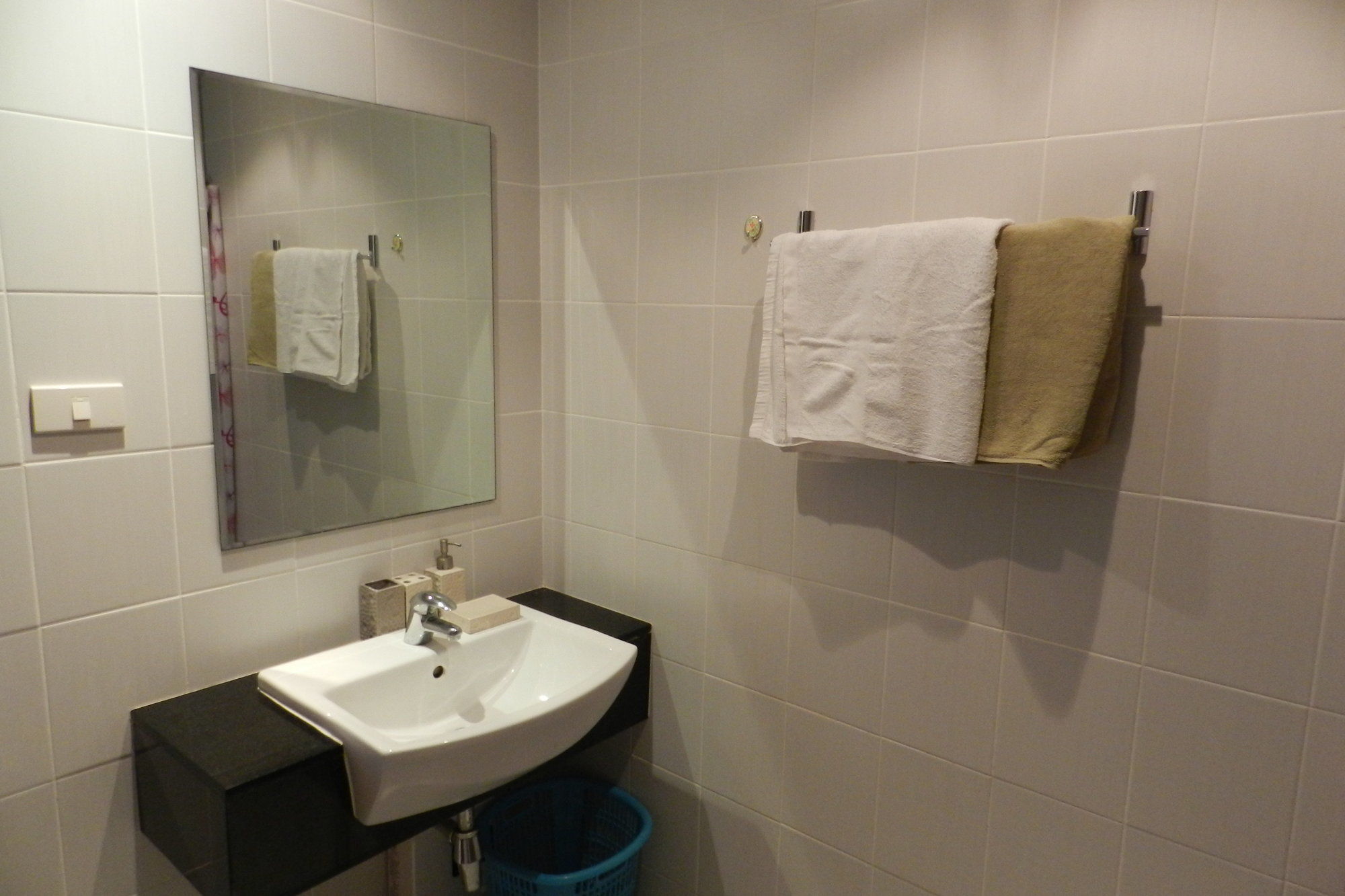 Apartments Alex Group Neocondo Pattaya