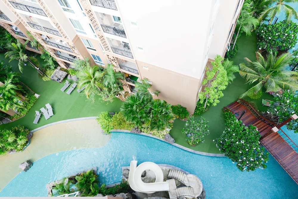 Atlantis Condo Resort by Natnarin