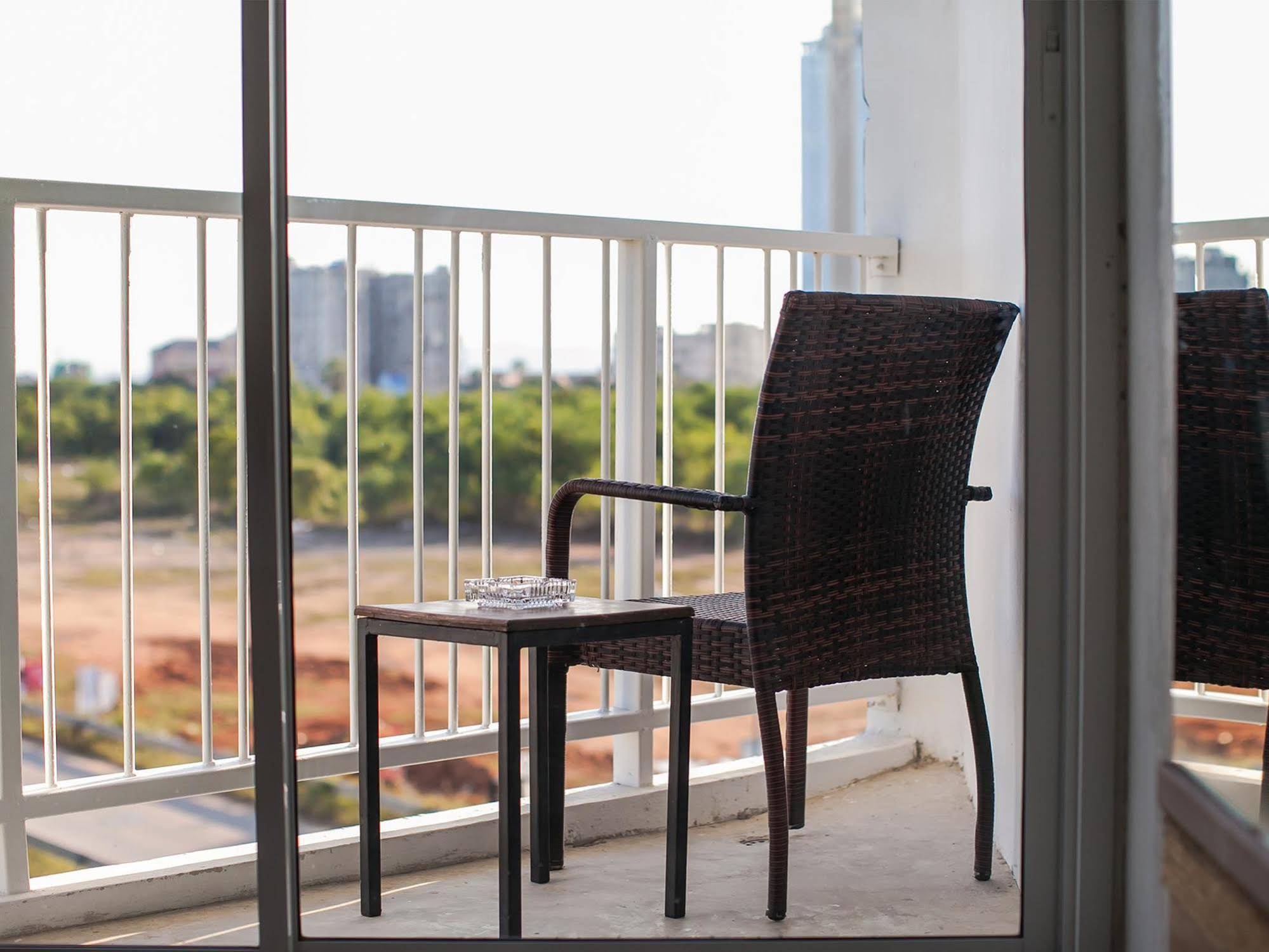 B2 Jomtien Pattaya Boutique & Budget Hotel
