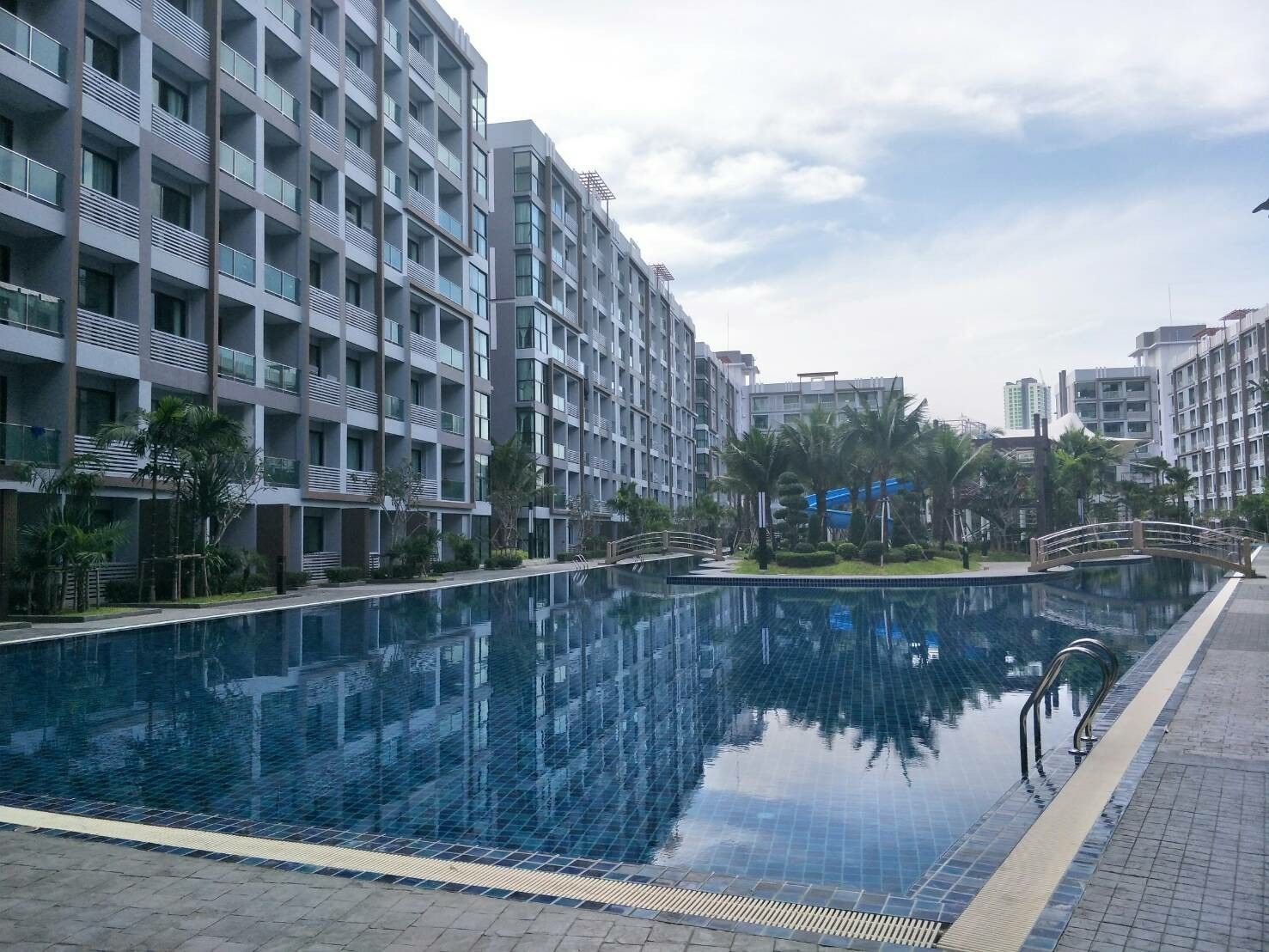 Dusit Grand Park by Mypattayaholiday