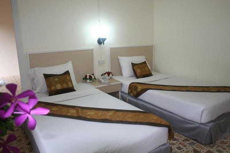 Isawanya Beach Resort