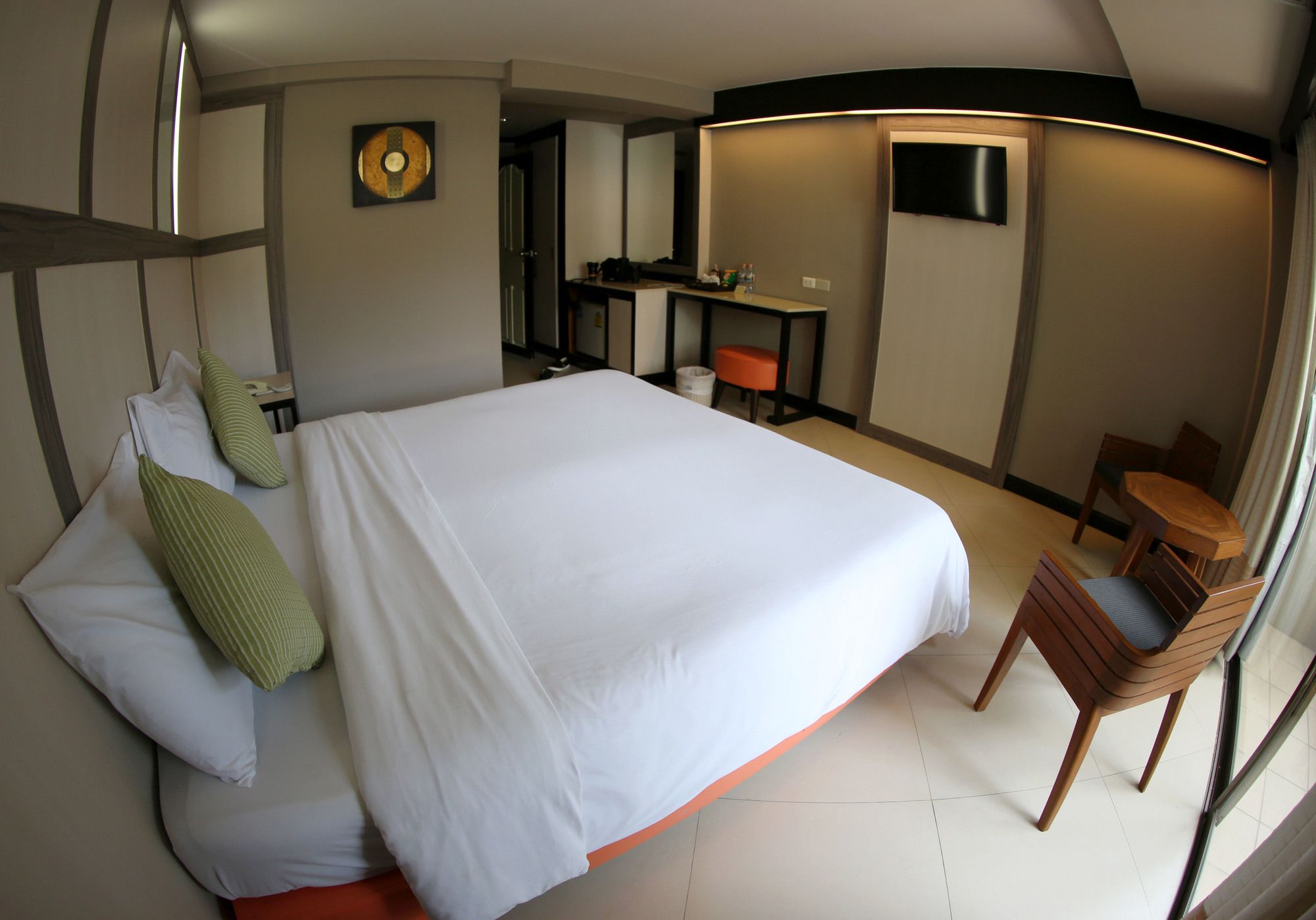 The Sea Breeze Jomtien Resort