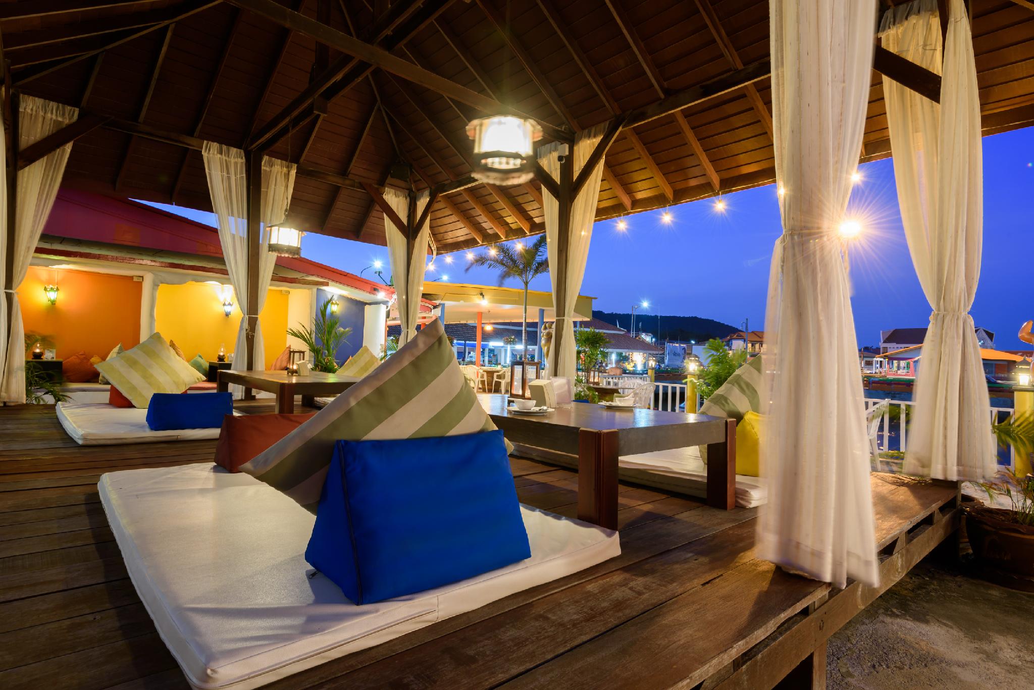 Lareena Resort