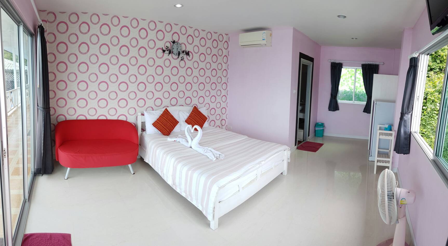Tawaen Beach Resort