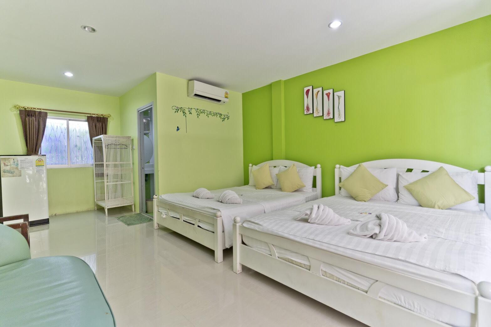 Tawaen Beach Resort